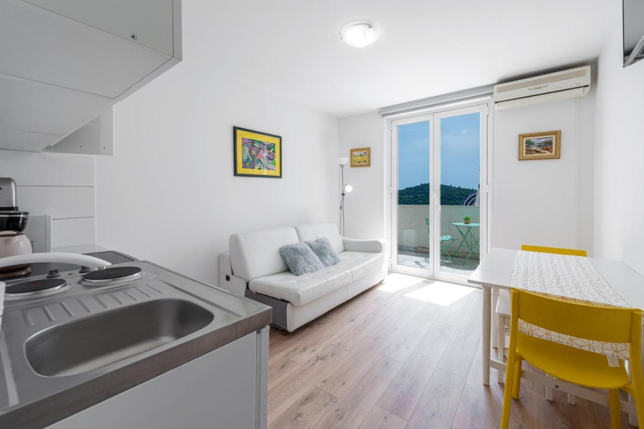 Sunshine Place Apartament *